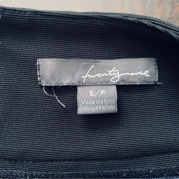 Forever 21 Black & Navy Super Stretchy Ribbed Mini Pencil Skirt | Size: S - Picture 5 of 5